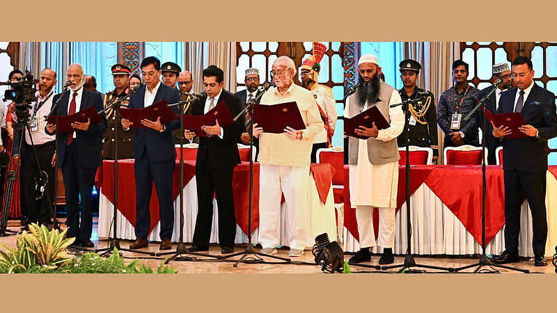 মন্ত্রিসভায় রদবদলে কে কোন মন্ত্রণালয় পেলেন