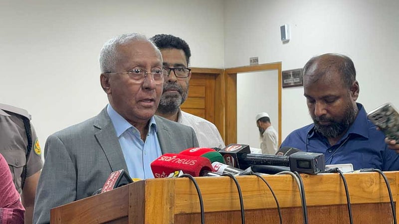 রাষ্ট্রপতি নির্বাচন: বৈধ দুই প্রার্থীর কেউই মনোনয়নপত্র প্রত্যাহার করেননি