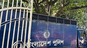 রাজনৈতিক প্রতিপক্ষকে অনির্দিষ্টকাল বিনাবিচারে আটকে রাখা বন্ধ করুন: এইচআরডব্লিউ