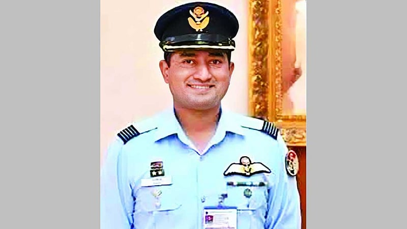 ইলিয়াস আলী ‘গুম’: উইং কমান্ডার সাইফের বিরুদ্ধে পরোয়ানা