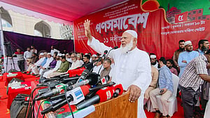 দাম বাড়ানোর আগে গ্যাসের সংকট জনগণের সঙ্গে ‘প্রতারণা’: জামায়াত আমির