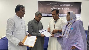 শান্ত-মারিয়াম ইউনিভার্সিটির কোষাধ্যক্ষ আব্দুল হালীম শেখের স্মরণে দোয়া মাহফিল