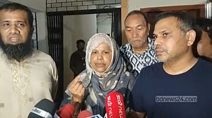 সিলেটের বাসায় ৩ খুন: সম্পত্তির বিরোধে ভাড়াটে লোক দিয়ে হত্যা, বলছেন স্বজনরা