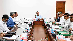 সরকারের ছয় মাস: উদ্বেগ-উৎকণ্ঠা দূর হলো কি?