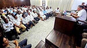 বগুড়া বিএনপির সঙ্গে চেয়ারম্যানের বৈঠক
