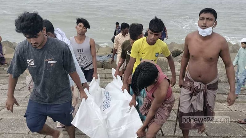 টেকনাফ উপকূলে ভেসে এল অজ্ঞাত লাশ