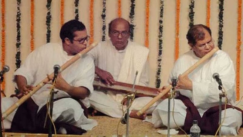 দেশের জন্য ‘লড়েছেন’ নিভৃতচারী বংশীবাদক তৌফীক নাওয়াজ