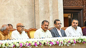 সরকারের প্রথম ১৮০ দিন ধ্বংস্তূপের জঞ্জাল পরিষ্কার করার পর্ব: তথ্যমন্ত্রী