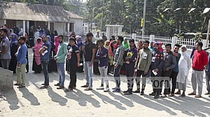ভোটের তথ্য দেওয়া-নেওয়া যাবে ৩৩৩ নম্বরে