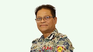 নতুন আইজিপি আলী হোসেন ফকির