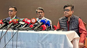 নির্বাচিতরা দুটি শপথ নেবেন: আলী রীয়াজ