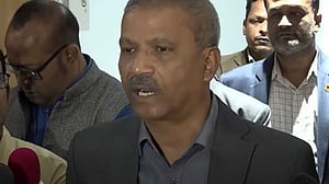 নতুন সাংসদদের শপথ পড়াতে পারবেন রাষ্ট্রপতি ‘মনোনীত ব্যক্তি’: আসিফ নজরুল