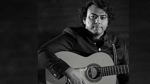 বাবনা করিম সিনেমার গানে