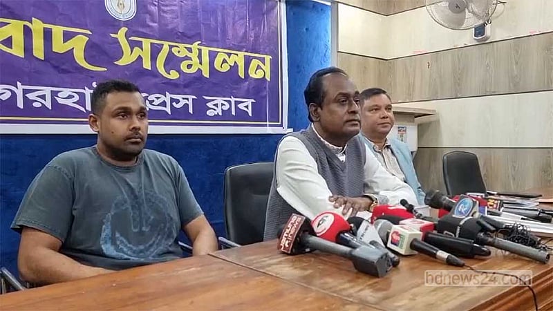 বাগেরহাট-২: স্বতন্ত্র প্রার্থীর নির্বাচনি অফিস দখলের অভিযোগ ধানের শীষের বিরুদ্ধে
