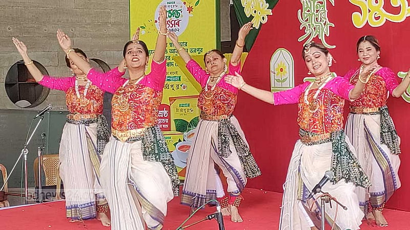 সংস্কৃতিচর্চার 'জানালা খুলে রাখার’ প্রত্যাশা বসন্ত উৎসবে