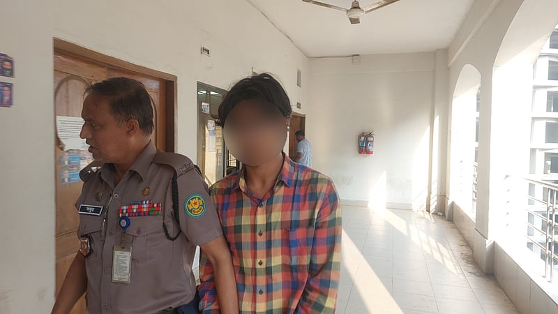 রায়েরবাজারে স্কুলছাত্রী হত্যা: আদালতে আসামির জবানবন্দি