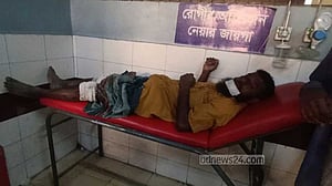 ব্রাহ্মণবাড়িয়ায় বালু উত্তোলনে বাধা দেয়ায় গ্রামবাসীর ওপর হামলা, গুলিবিদ্ধ ৫