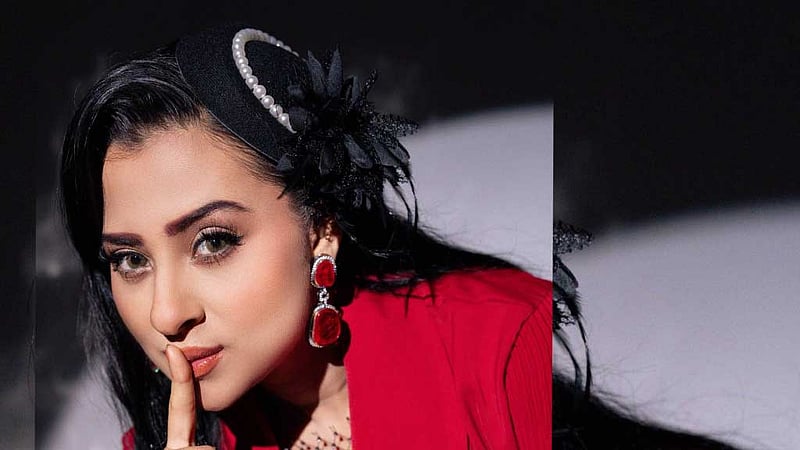 দ্বিতীয় সন্তানের মা হচ্ছেন বুবলী?