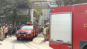 চট্টগ্রামে স্টারশিপ জুস কারখানায় অগ্নিকাণ্ড