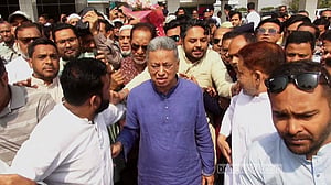 মানুষের প্রত্যাশা পূরণে ঐক্যবদ্ধ হয়ে কাজ করার তাগিদ আমির খসরুর