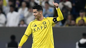৩০ পেরিয়ে রোনালদোর ৫০০