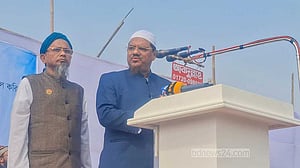 ক্ষমতার পালাবদলে ফাঁসির আসামিও বেকসুর খালাস পায়: চরমোনাই পীর