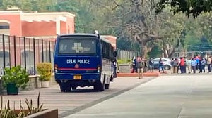 ‘দিল্লি হবে খালিস্তান’: ভারতের পার্লামেন্ট ও ৯ স্কুলে বোমা হামলার হুমকি
