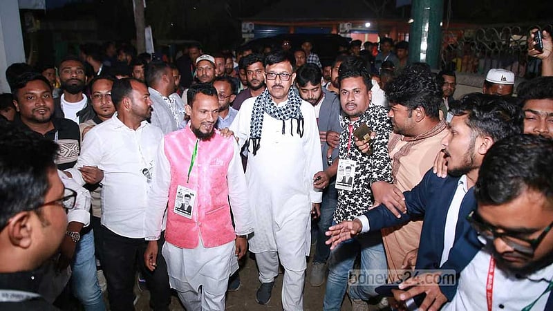 সাভারে জামায়াত জোটের বিভক্তিতে ‘এগিয়ে’ বিএনপি