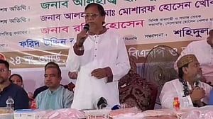 বাসা থেকে বর্জ্য সংগ্রহে ১০০ টাকার বেশি নিলে ব্যবস্থা: ডিএসসিসি প্রশাসক