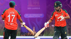 বড় জয়ে ফাহিমাদের টানা তিন, সেমিতে প্রতিপক্ষ পাকিস্তান