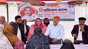 গাজীপুর-৫: আচরণবিধি লঙ্ঘনের দায়ে বিএনপি প্রার্থীর প্রতিনিধিকে জরিমানা