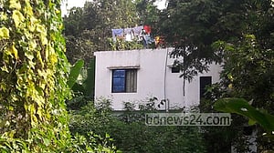 ‘জঙ্গি সাজিয়ে ৭ হত্যা’: সাবেক দুই আইজিপিসহ ১০ জনের বিরুদ্ধে ট্রাইব্যুনালে আনুষ্ঠানিক অভিযোগ