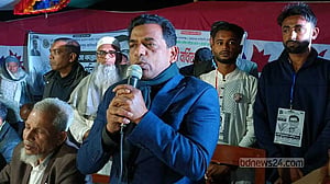 গোপালগঞ্জ-১: ভোটে জিতলে মাদক নির্মূলের অঙ্গীকার ধানের শীষের প্রার্থীর