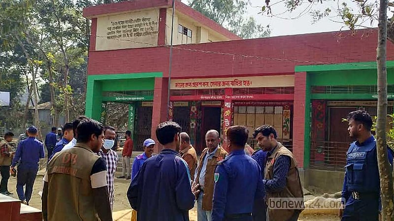 নির্বাচনের আগে হবিগঞ্জে কেন্দ্রে অগ্নিসংযোগের চেষ্টা
