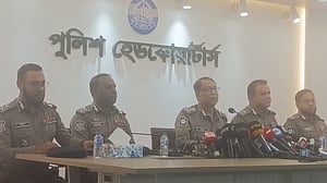 নির্বাচনে জঙ্গি হামলার শঙ্কা আছে? উড়িয়ে দিচ্ছেন না আইজিপি
