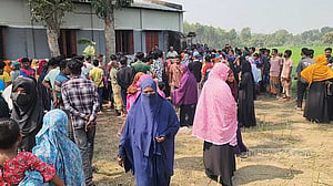 ঝিনাইদহে নিখোঁজ শিশুর বস্তাবন্দি লাশ মিলল স্কুলের সেপটিক ট্যাংকে