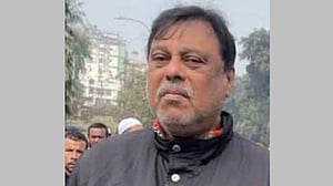 খুলনায় ভোটকেন্দ্রে বিএনপি নেতার মৃত্যু, ‘ধাক্কা দেওয়ার’ অভিযোগ জামায়াত নেতার বিরুদ্ধে