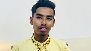 ভারত থেকে দেশে ফিরে ‘হেনস্তা’ করার অভিযোগ তুললেন ‘বৈষম্যবিরোধী’ মাহদী