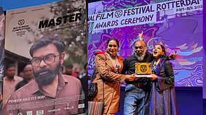 রটারড্যামে পুরস্কার জিতে ‘মাস্টার’ কত টাকা পাচ্ছে