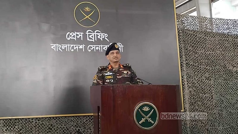 ভোটে সোশাল মিডিয়ার অপতথ্য ‘বড় হুমকি’, বলছে সেনাবাহিনী