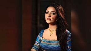 ‘অ্যাপেন্ডিকসের অপারেশন’ হয়েছে পরীমনির, পেছাল জেরা