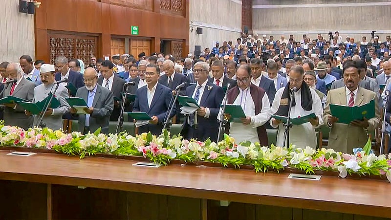 'কেহ বা মেম্বার, কেহ বা মিনিস্টার’—সুন্দর দিন কি ফিরে আসবে?
