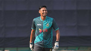 দা হান্ড্রেডে দল পেলেন মুস্তাফিজ