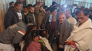 নাটোরে স্বতন্ত্র ও ধানের শীষের সমর্থকদের পাল্টাপাল্টি হামলার অভিযোগ