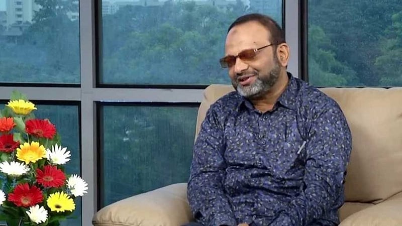‘সরে দাঁড়াতে’ চান ঢাবির উপাচার্য