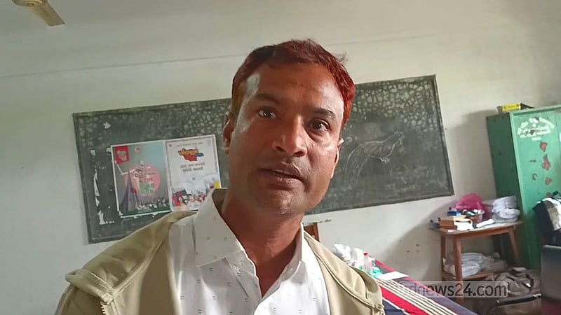 ফাঁকা রেজাল্ট শিটে স্বাক্ষর, নওগাঁয় প্রিজাইডিং কর্মকর্তা প্রত্যাহার