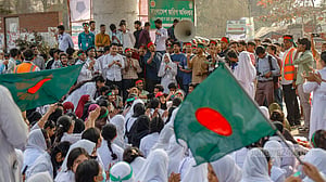 কারিগরি শিক্ষার্থীরা ফের সড়কে