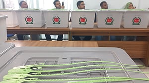 প্রবাসীদের ৪ লাখ ৭২ হাজার ব্যালট দেশে ফিরেছে