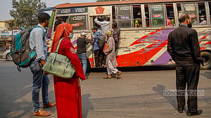 ভোটের আগে রাজধানীতে পরিবহন সংকট
