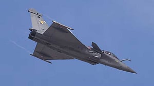 ফ্রান্সের কাছ থেকে আরও ১১৪টি রাফাল কেনার প্রস্তাবে ভারতের অনুমোদন